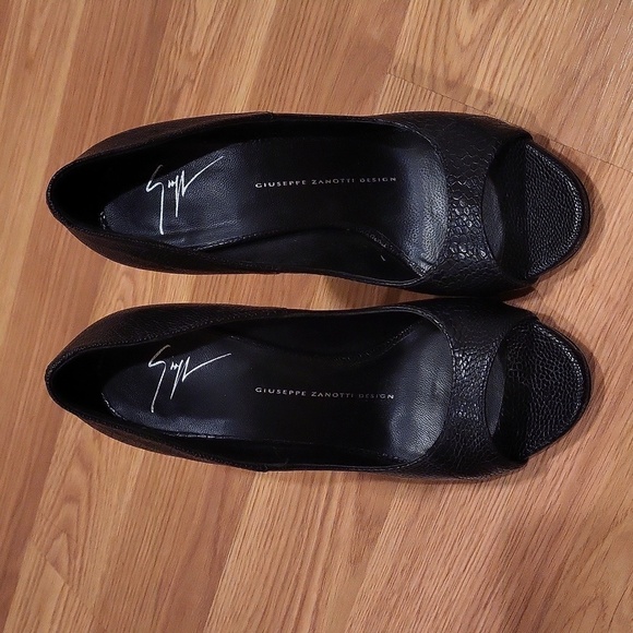 Giuseppe Zanotti Alien/Waby115 Black Size 37 - Picture 1 of 8